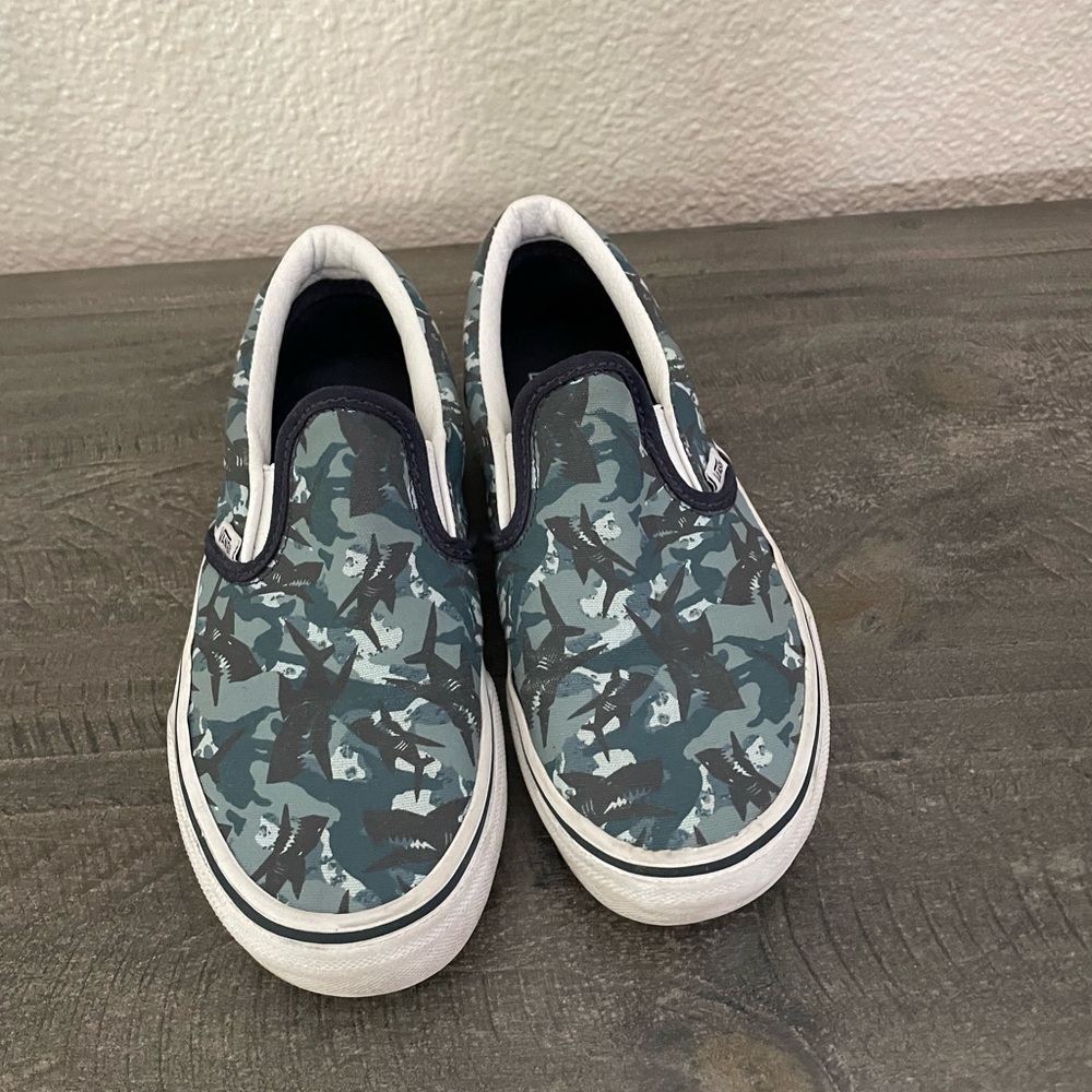 Kids vans shark Camouflage Slip-On Shoes